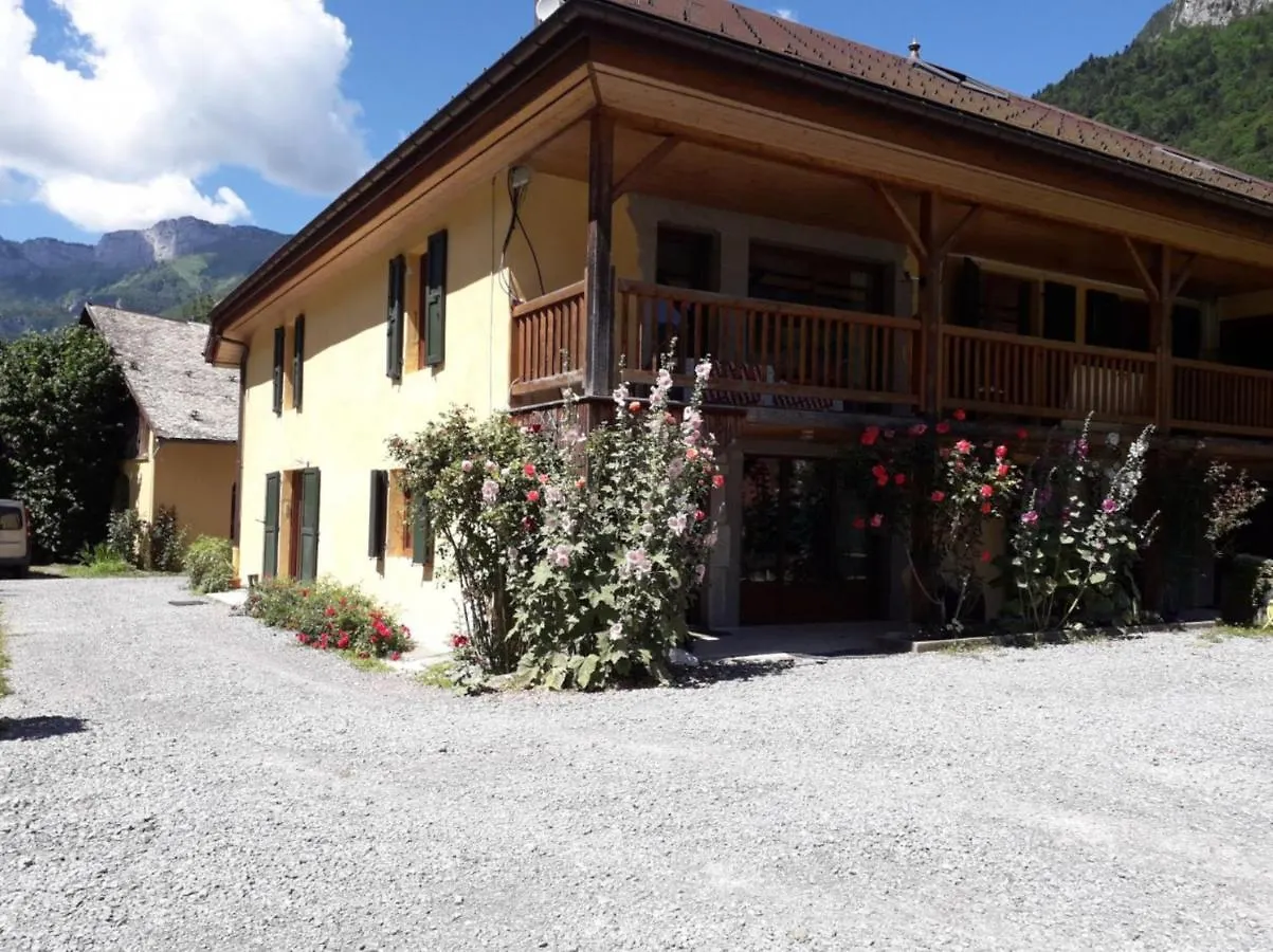 Le Clos Savoie Lorraine Thones France